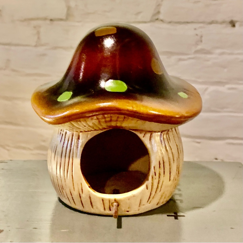 Vintage Mushroom Birdhouse